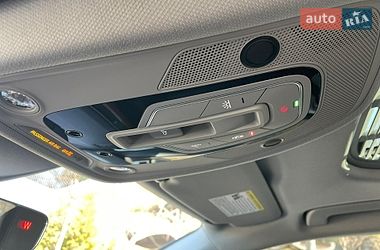 Седан Audi A4 2022 в Житомирі