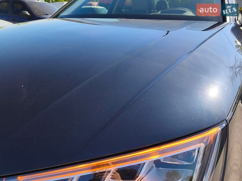 Седан Audi A4 2018 в Кривому Розі