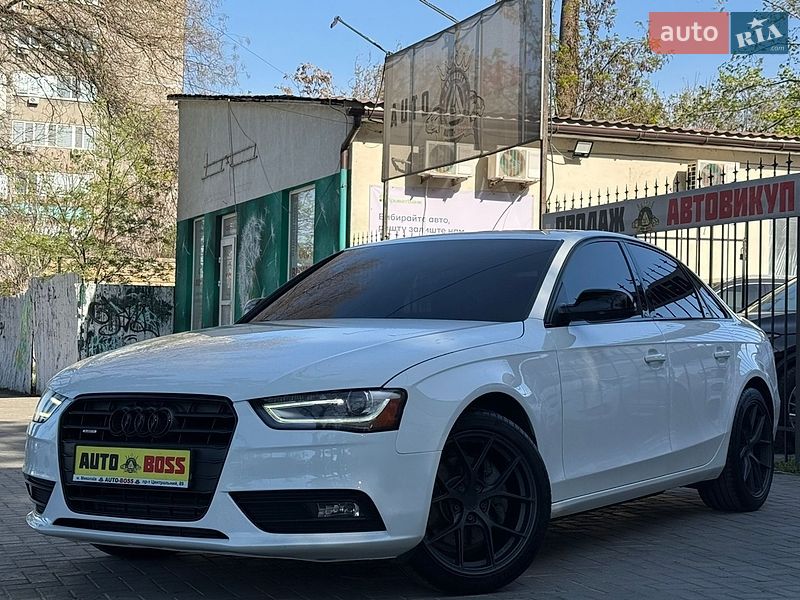 Седан Audi A4 2012 в Миколаєві