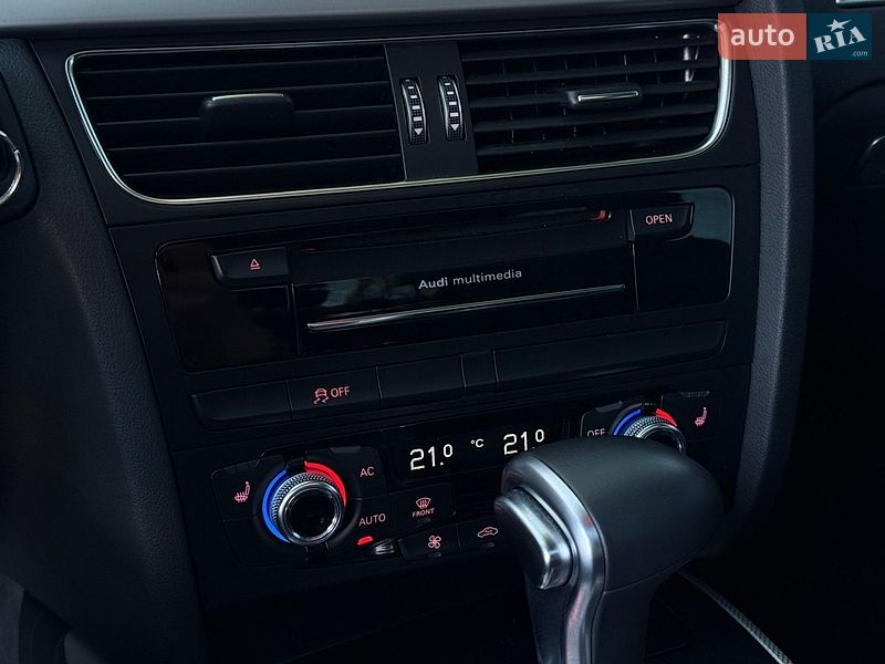 Седан Audi A4 2012 в Миколаєві