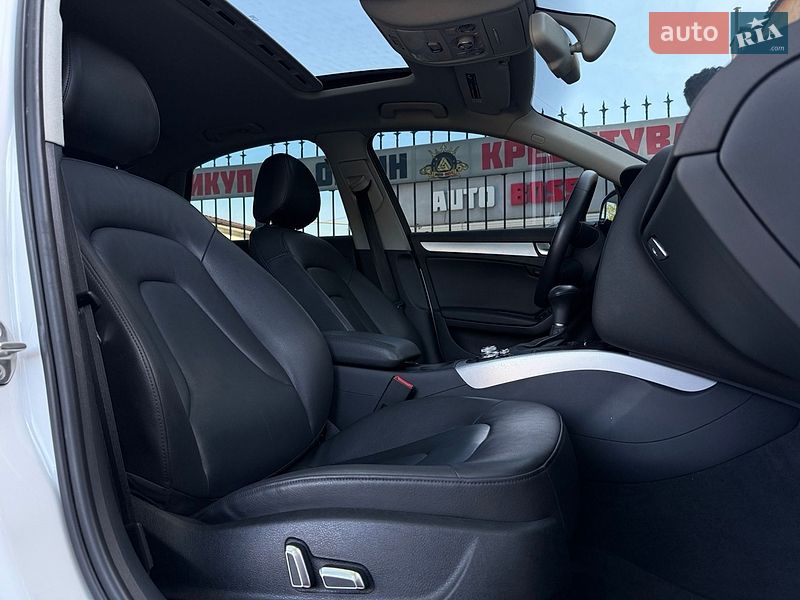 Седан Audi A4 2012 в Миколаєві
