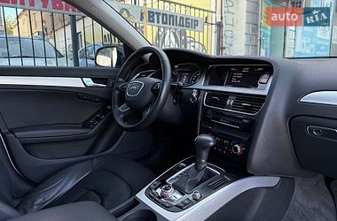 Седан Audi A4 2012 в Миколаєві