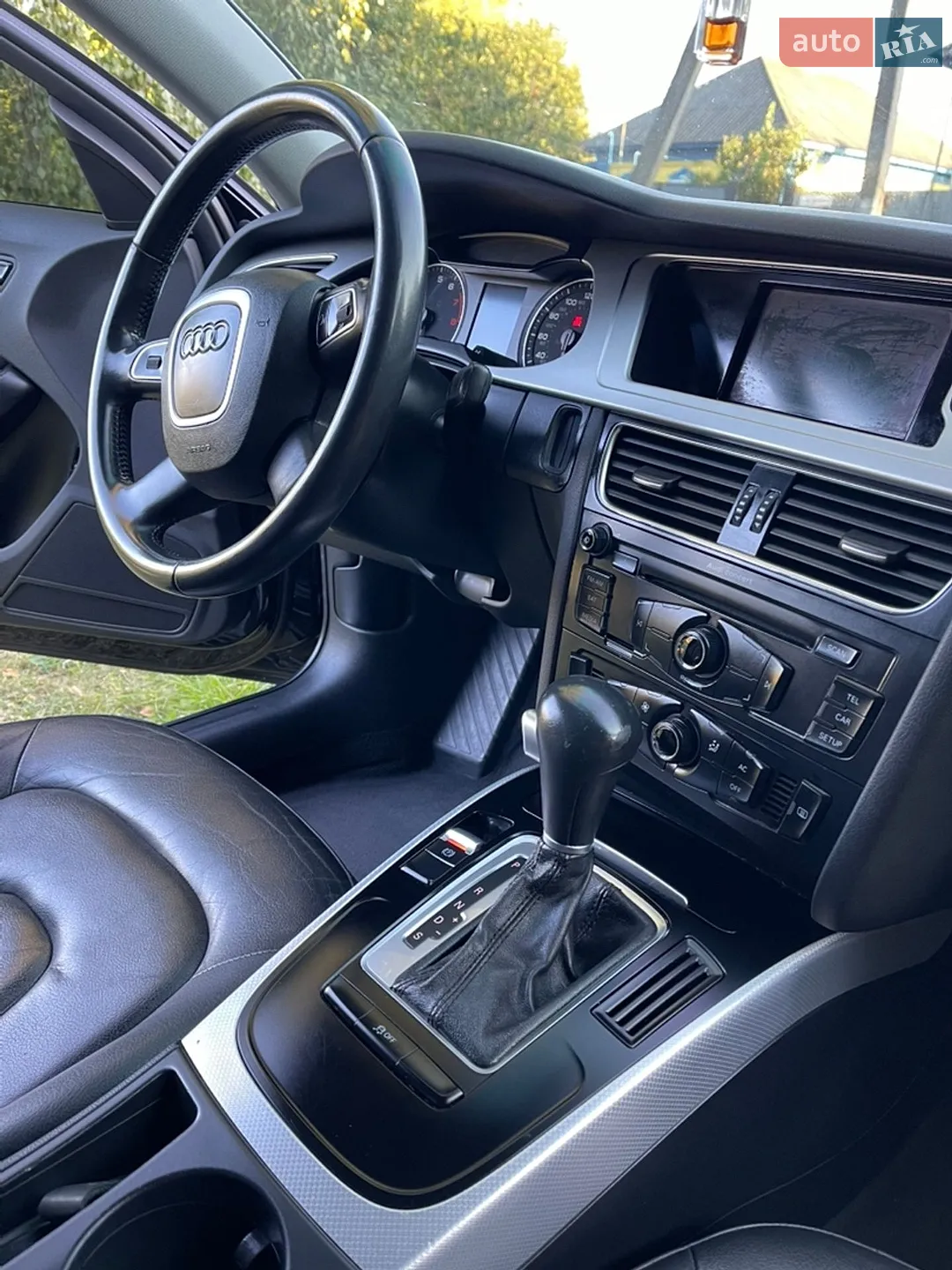 2011 Audi A4 - мініатюра 10