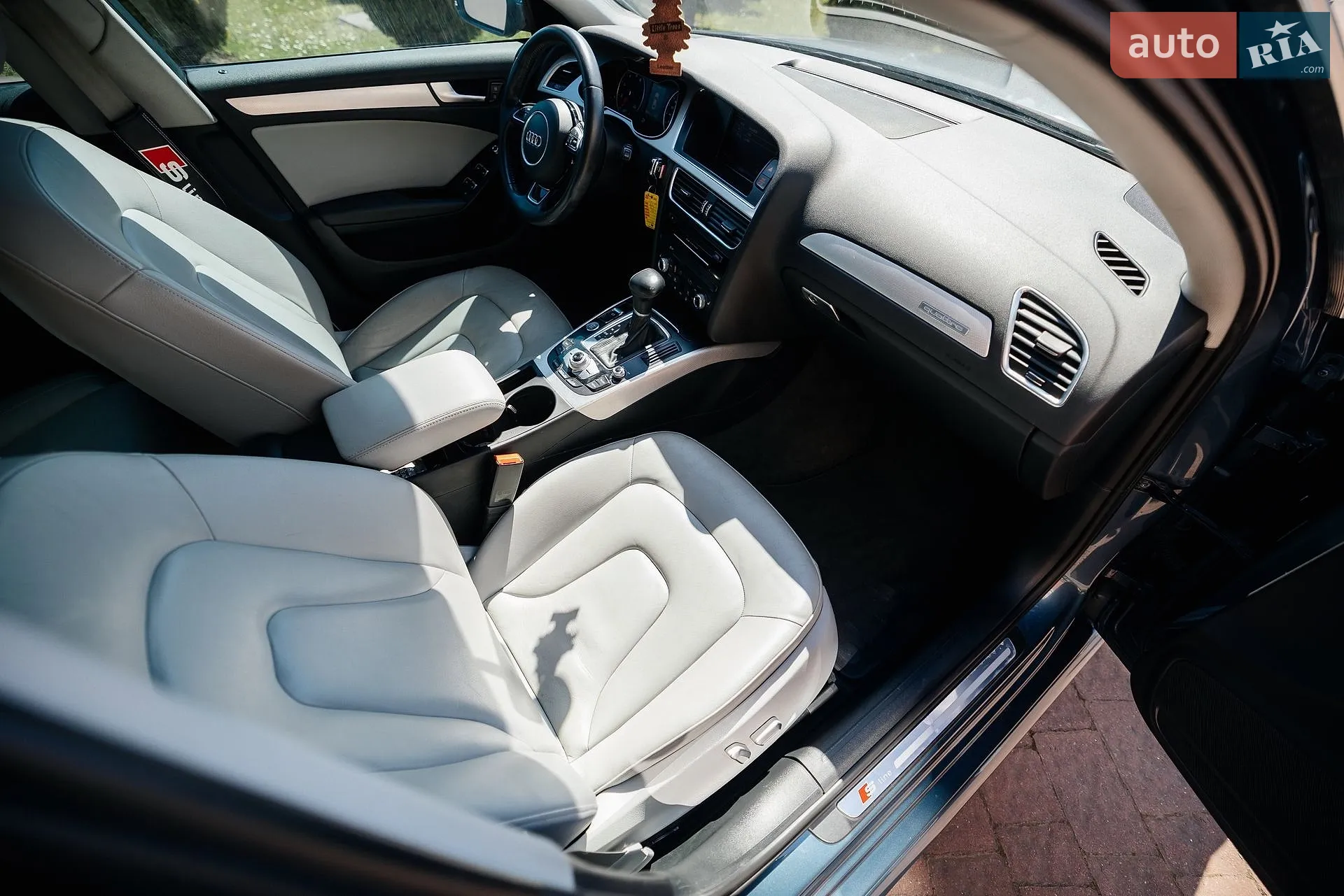 2015 Audi A4 - мініатюра 61