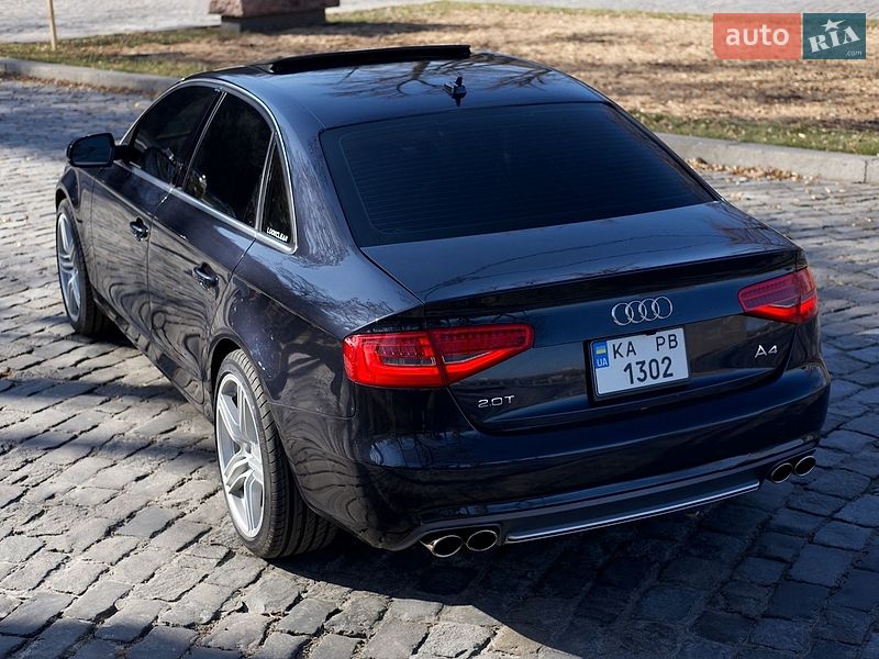 Седан Audi A4 2012 в Киеве
