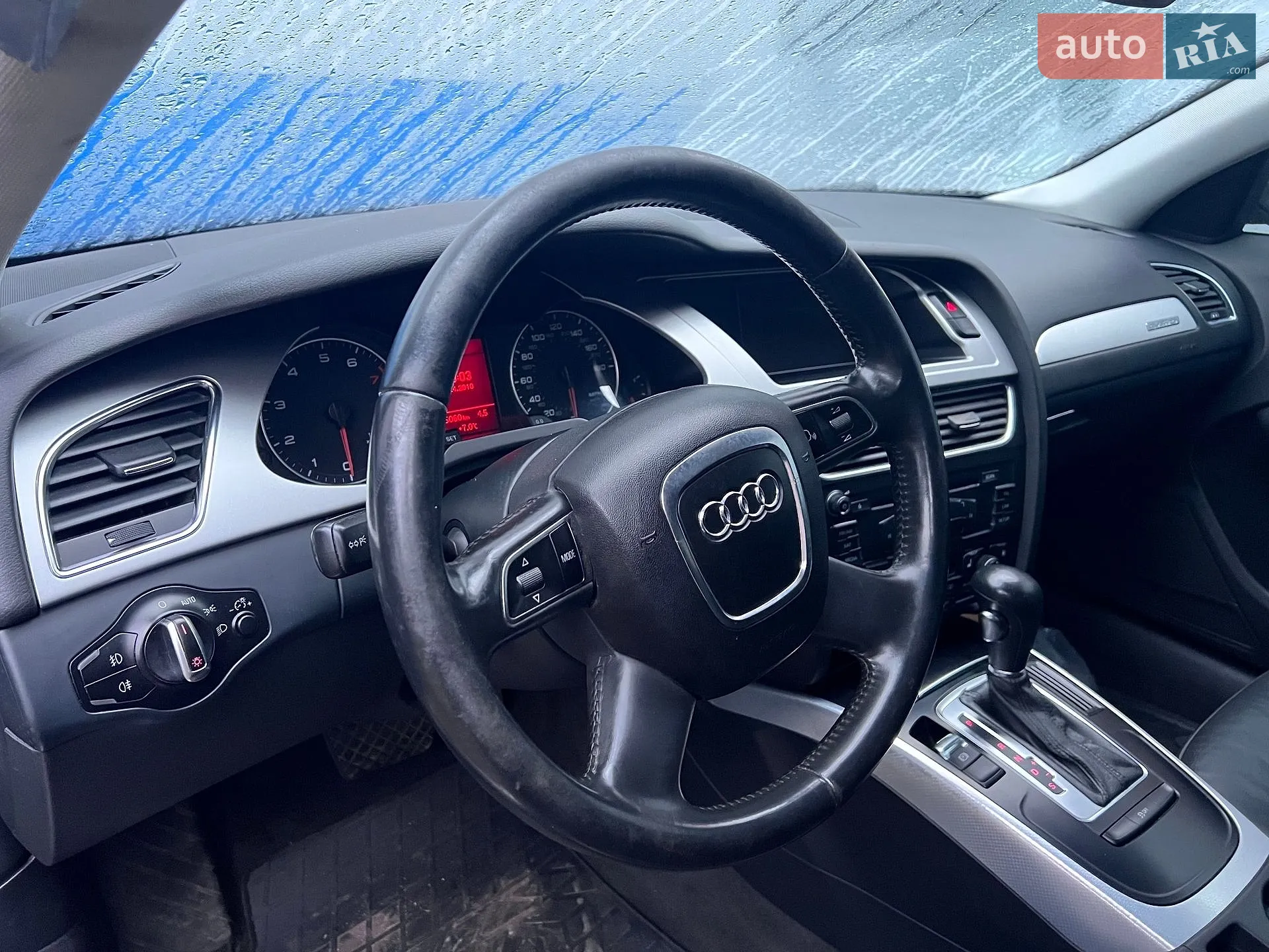 2011 Audi A4 - мініатюра 15