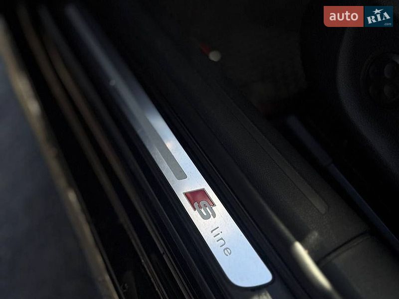 Седан Audi A4 2013 в Києві