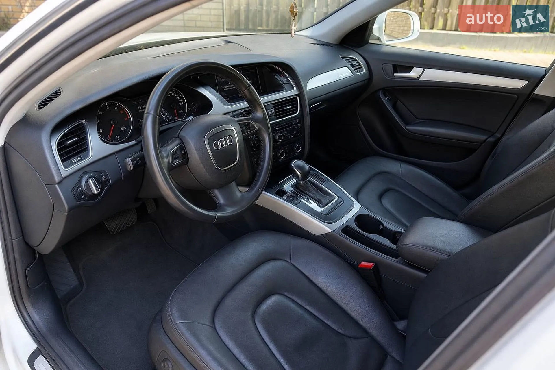 2015 Audi A4 - мініатюра 4