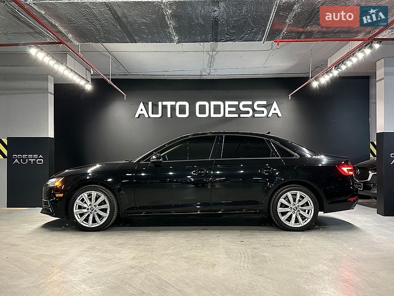 Седан Audi A4 2016 в Одесі