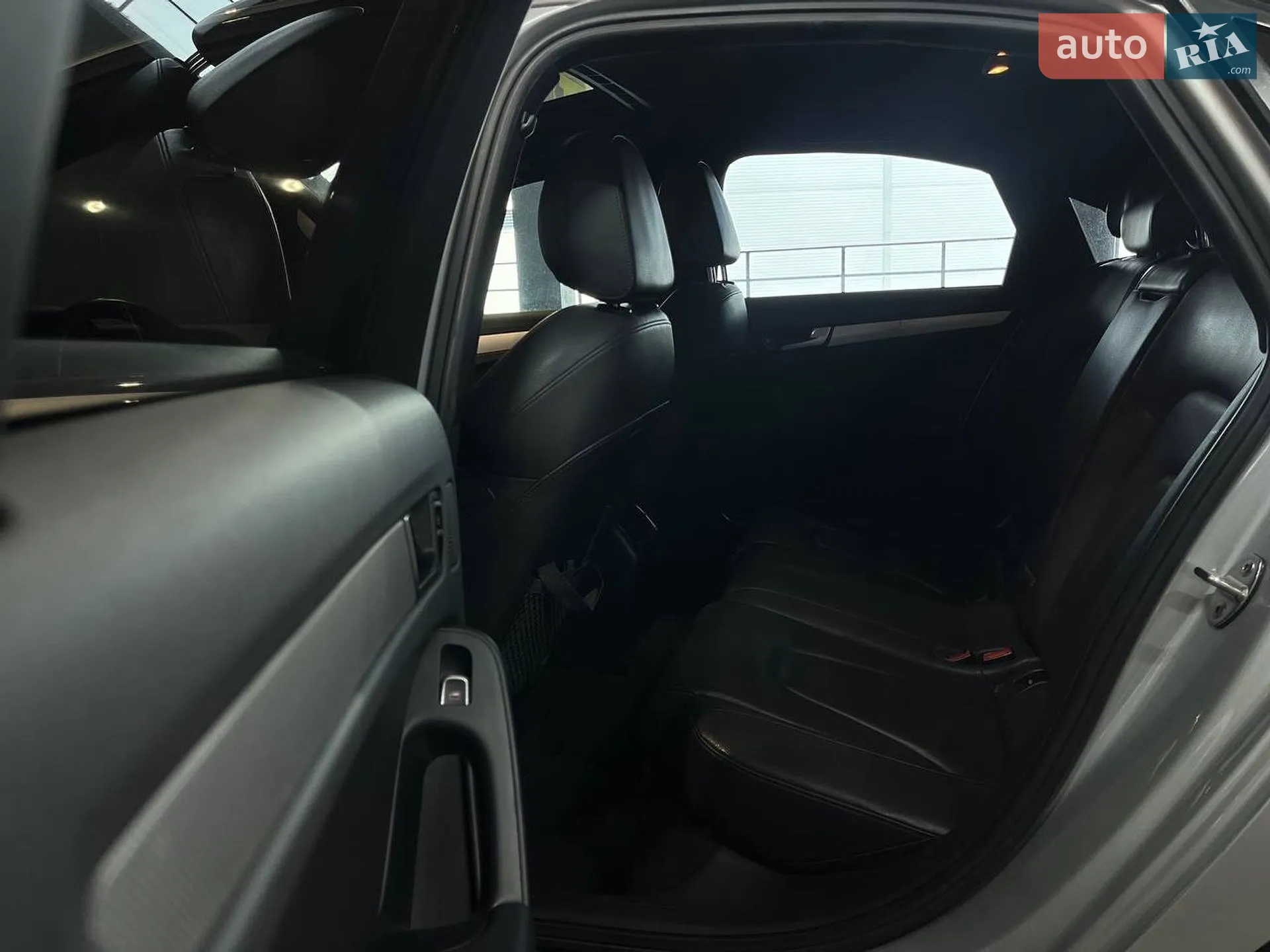 2013 Audi A4 - мініатюра 13