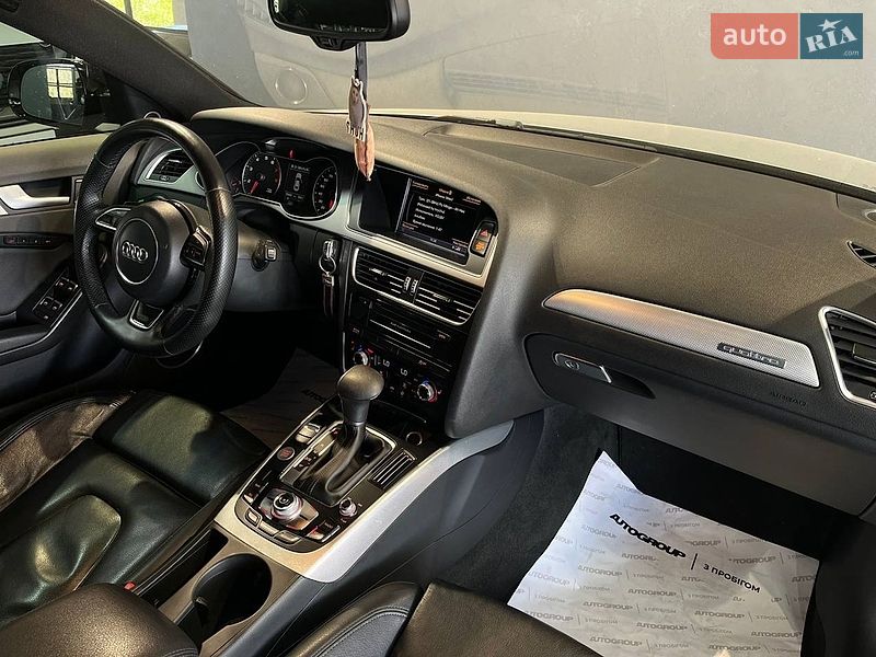 Седан Audi A4 2013 в Одесі