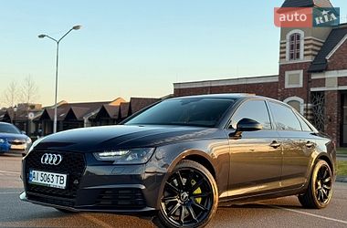 Седан Audi A4 2015 в Киеве