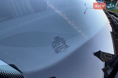 Седан Audi A4 2015 в Киеве