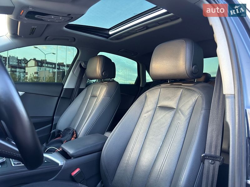 Седан Audi A4 2015 в Киеве