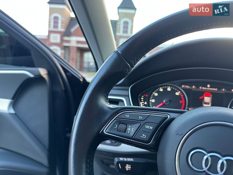 Седан Audi A4 2015 в Киеве