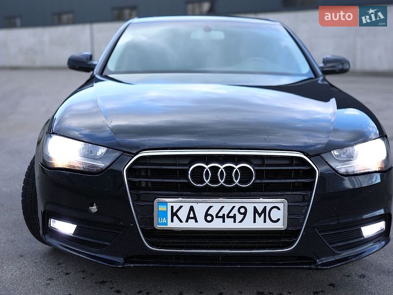 Седан Audi A4 2014 в Києві