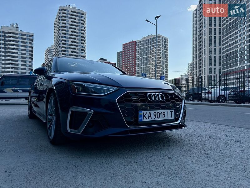 Седан Audi A4 2020 в Киеве