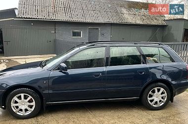 Универсал Audi A4 1996 в Подгайцах