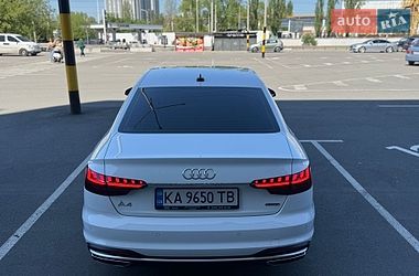Седан Audi A4 2022 в Киеве