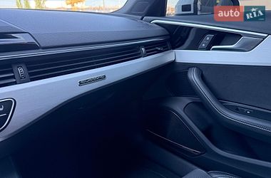 Седан Audi A4 2022 в Киеве