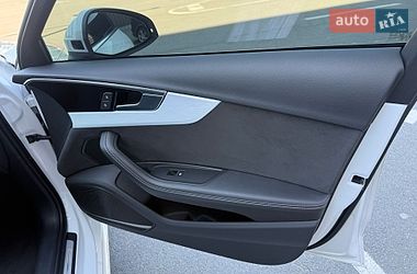 Седан Audi A4 2022 в Киеве