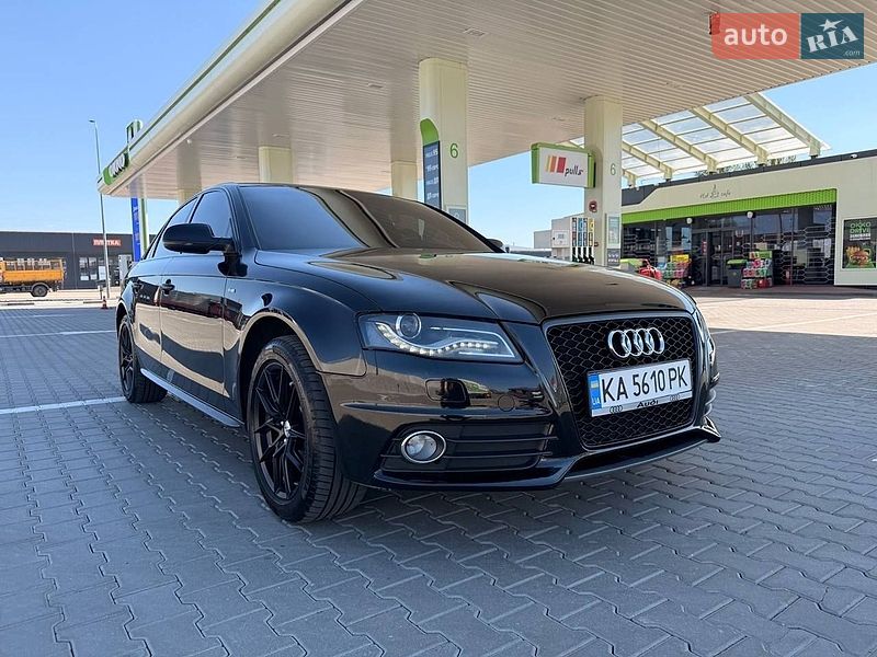 Седан Audi A4 2011 в Киеве