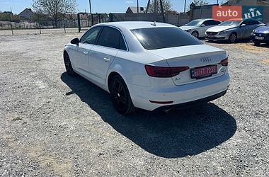 Седан Audi A4 2017 в Здолбунове