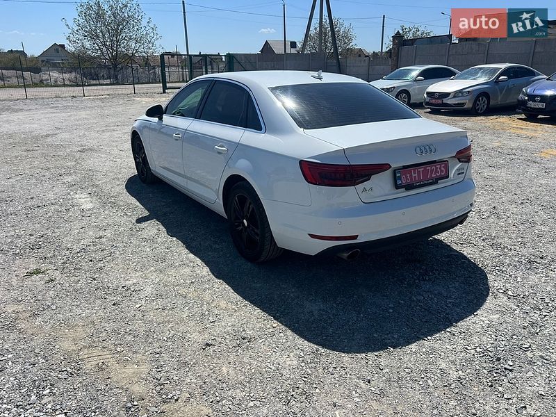 Седан Audi A4 2017 в Здолбунове