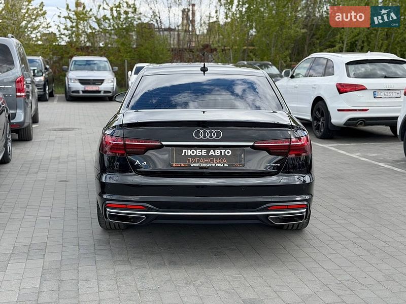 Седан Audi A4 2020 в Львові