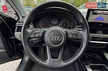 Седан Audi A4 2020 в Львові