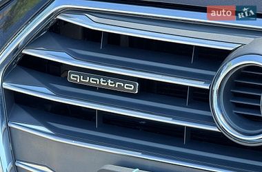 Седан Audi A4 2018 в Виннице