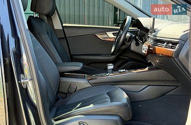 Седан Audi A4 2018 в Виннице