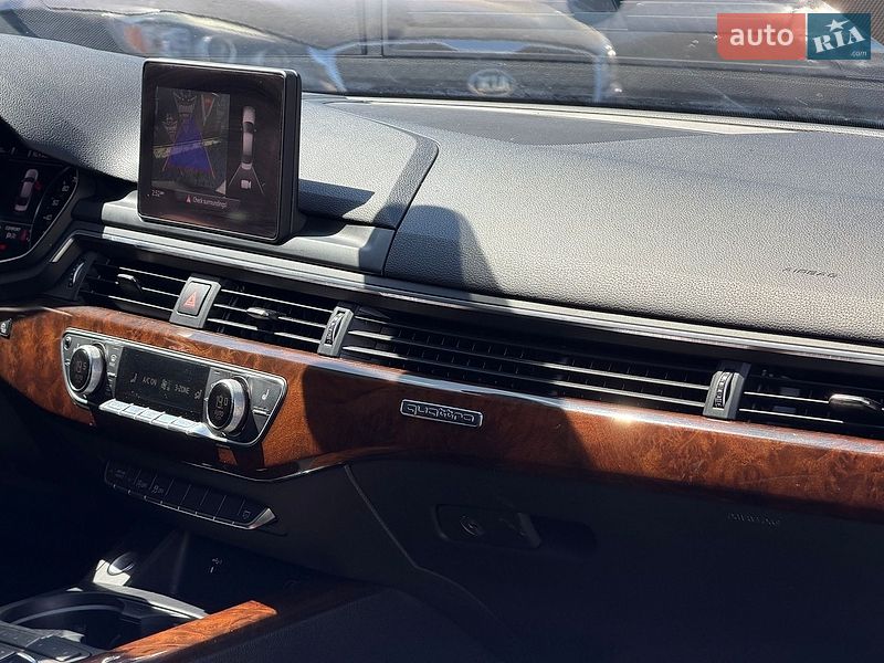 Седан Audi A4 2018 в Виннице