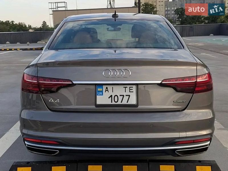 Седан Audi A4 2020 в Львове