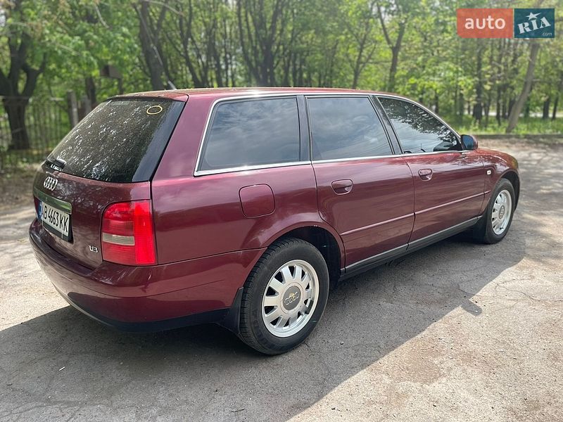 Универсал Audi A4 2000 в Виннице