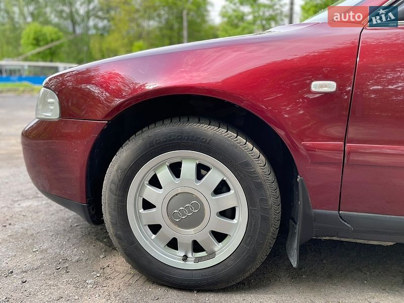 Универсал Audi A4 2000 в Виннице