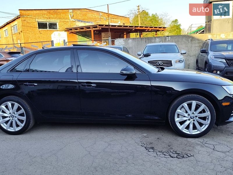 Седан Audi A4 2017 в Чернигове