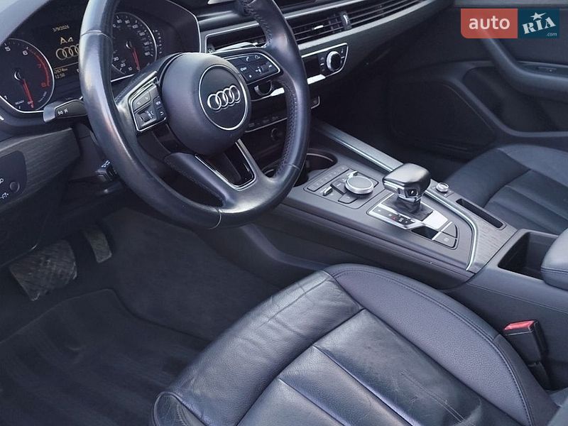 Седан Audi A4 2017 в Чернигове