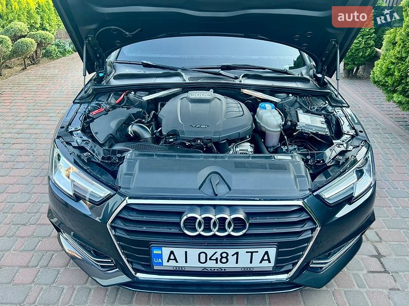 Седан Audi A4 2017 в Киеве