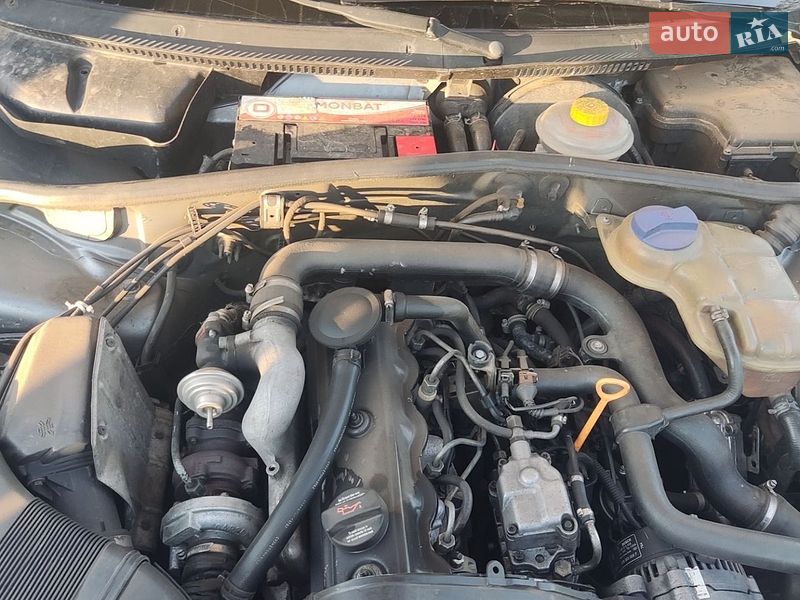Седан Audi A4 1997 в Новой Басане