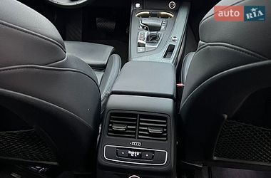 Седан Audi A4 2016 в Одессе