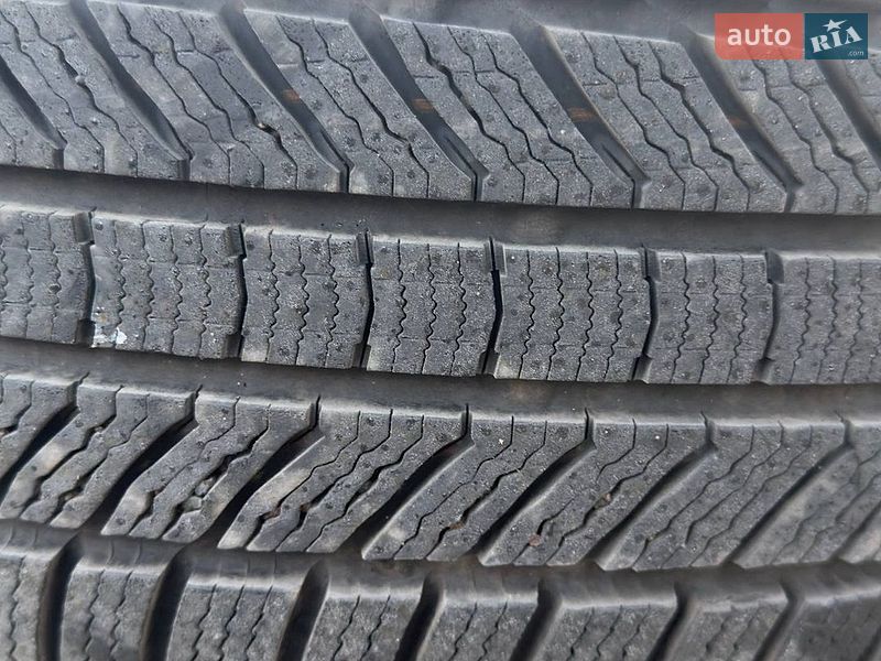 Седан Audi A4 2015 в Киеве