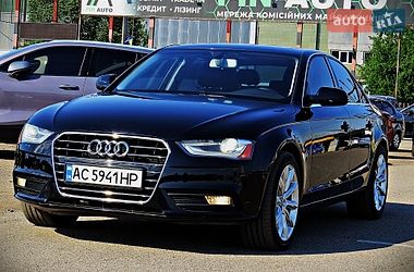 Седан Audi A4 2013 в Черкасах