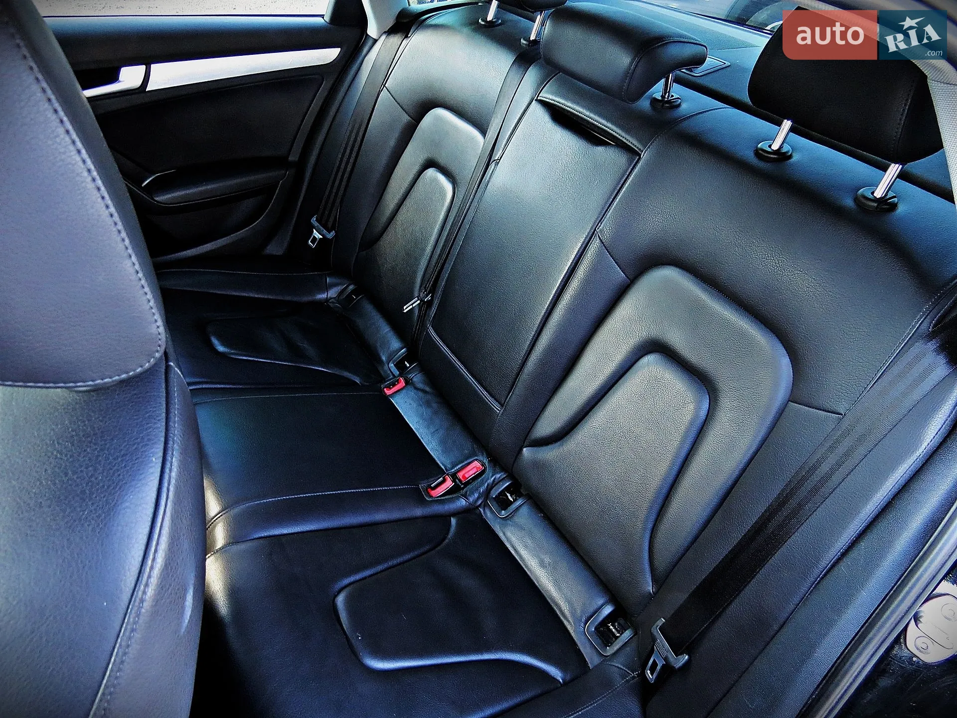 2013 Audi A4 - мініатюра 16