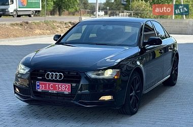 Седан Audi A4 2015 в Луцке