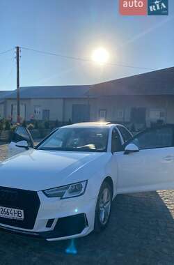 Седан Audi A4 2017 в Чернівцях