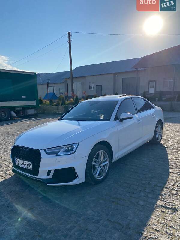Седан Audi A4 2017 в Чернівцях