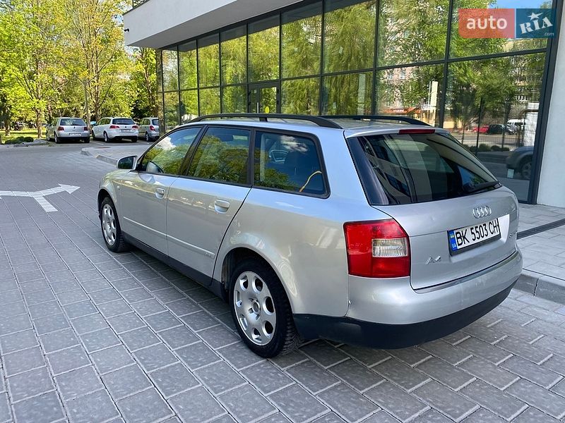 Універсал Audi A4 2002 в Рівному