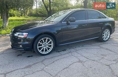 Седан Audi A4 2013 в Дрогобыче