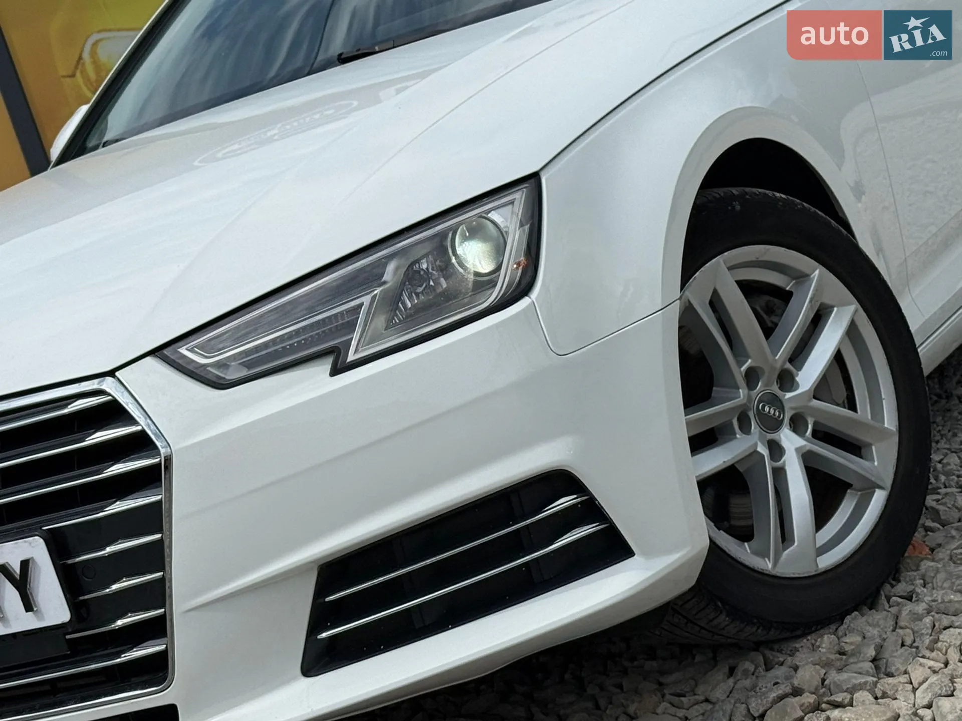 2017 Audi A4 - мініатюра 12